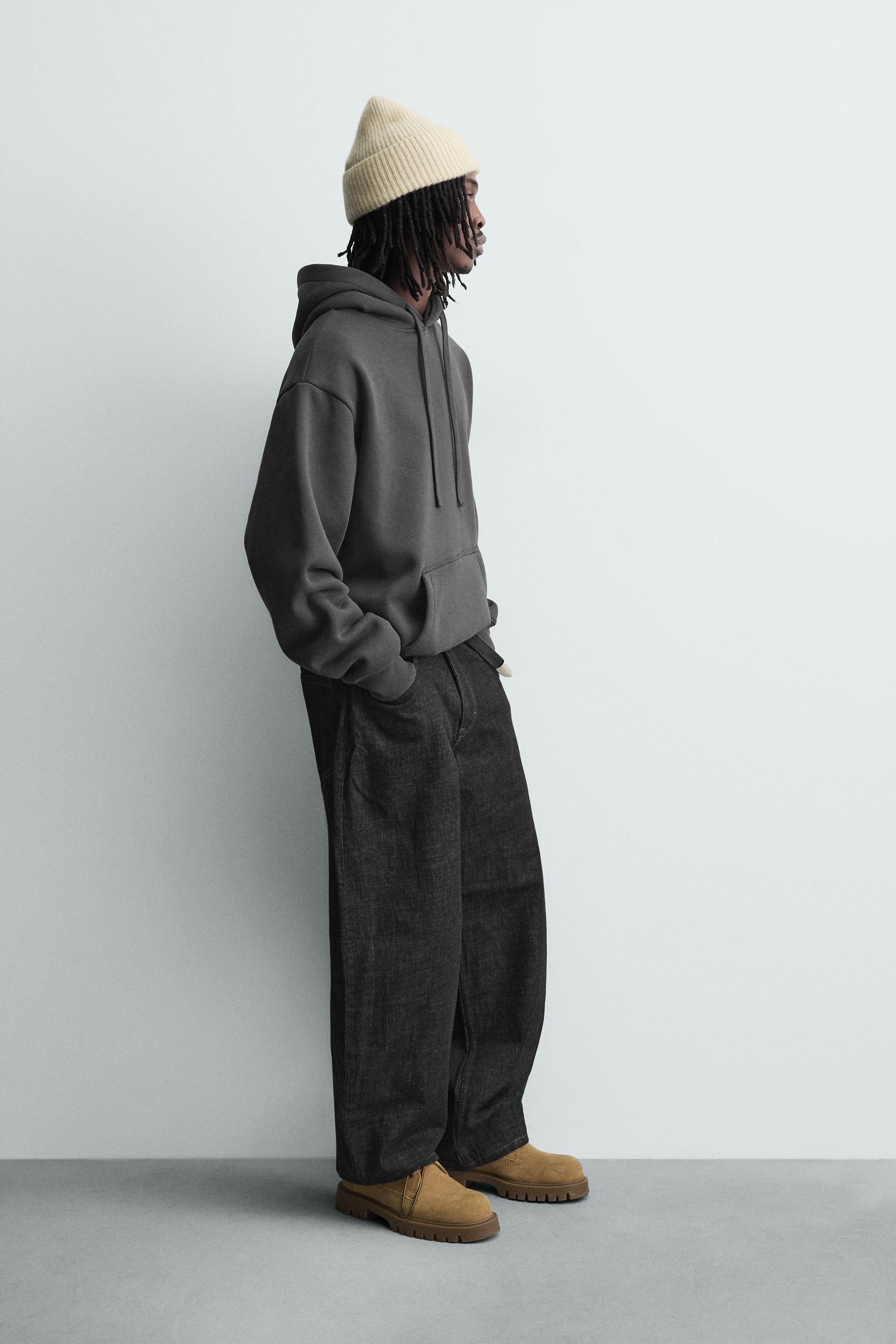 SWEAT À CAPUCHE STRUCTURÉ